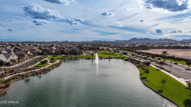 Building Photo - 23080 E Carriage Wy