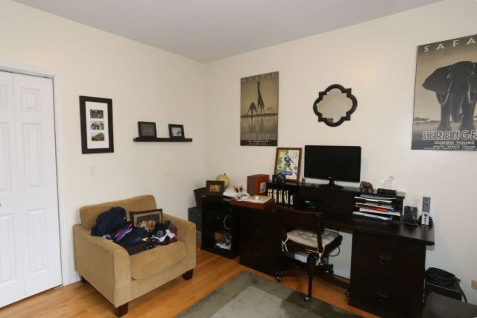 Building Photo - 3655 N Southport Ave