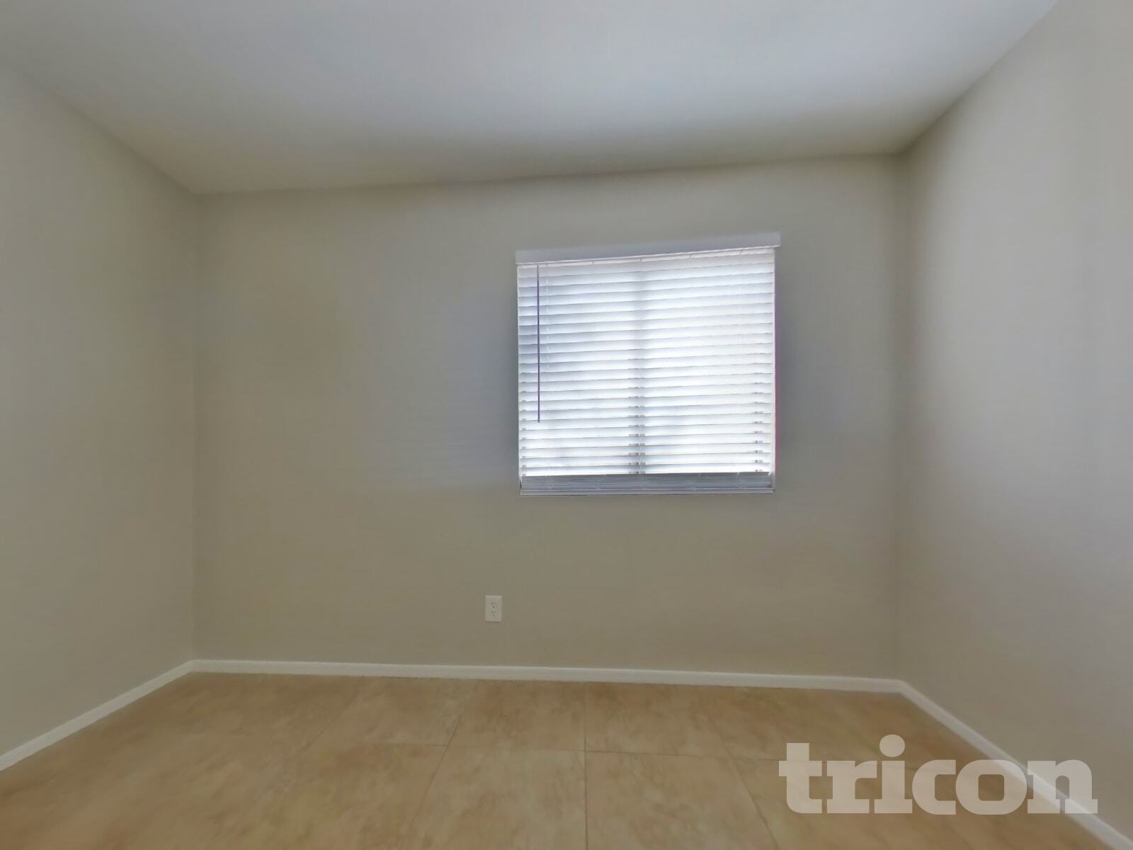 Building Photo - 10571 W Crimson Ln