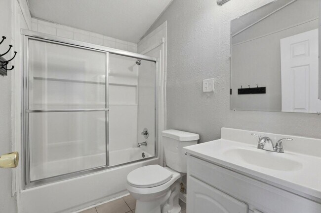 Building Photo - 5741 39th St