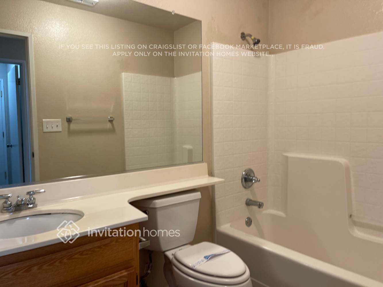 Building Photo - 5000 Mesa Ridge Dr