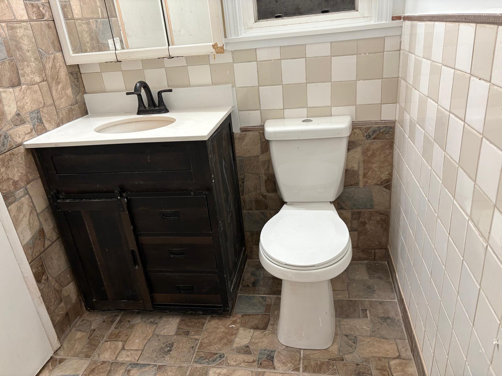 Building Photo - 86 Huntington Cir