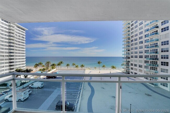 Building Photo - 3900 Galt Ocean Dr