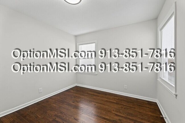 Building Photo - Newly Remodeled 3-Bedroom Home in Kansas C...