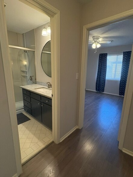 Building Photo - 2515 S Florence Pl