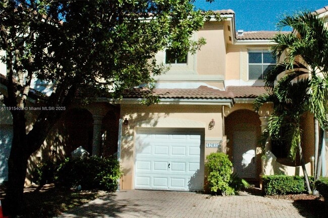 Building Photo - 12435 SW 125th St