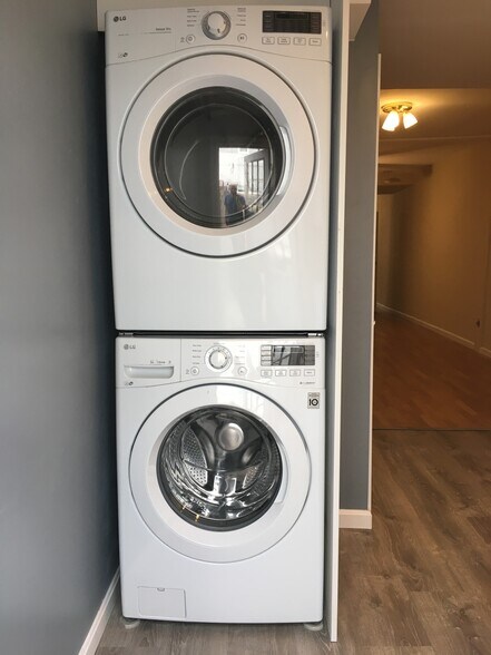 Building Photo - 2824 Odonnell St