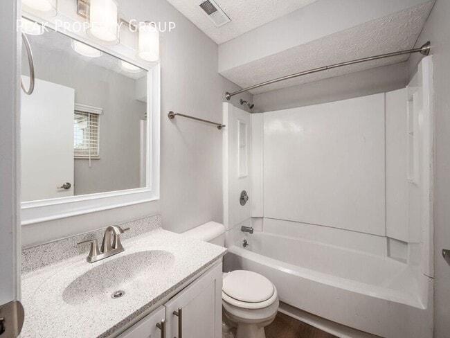 Building Photo - 7950 Harmill Dr