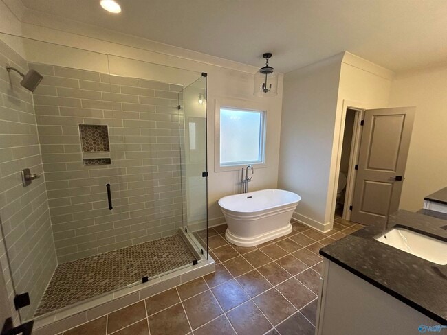 Building Photo - 3606 Briarwood Ln