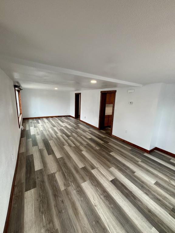 Building Photo - 360 Amoretti St