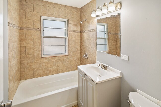 Building Photo - 17306 Holmes Ave