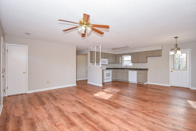 Building Photo - 111 Wilder St