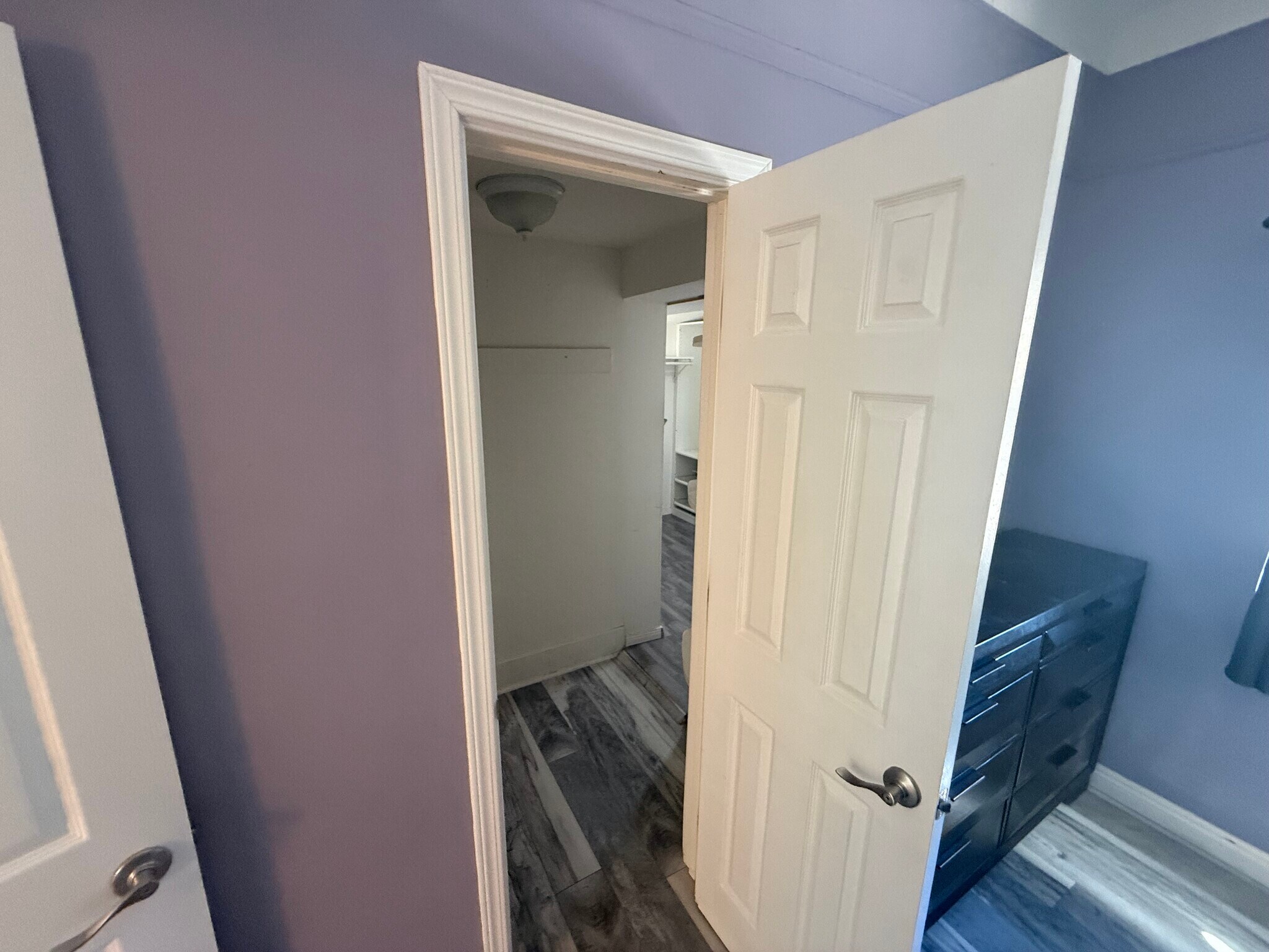 Building Photo - 396 N Mentor Ave