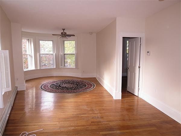 Building Photo - 139 Brook St