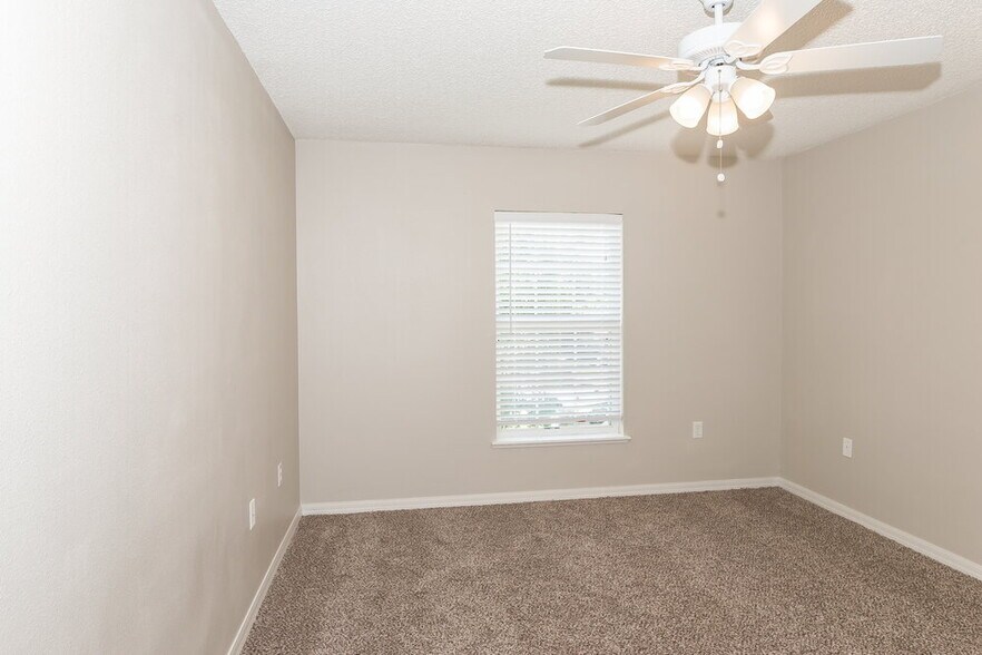 Building Photo - 3487 Hickory Landing Ct