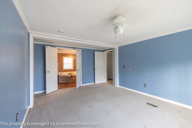 Building Photo - 40915 Deer Haven Dr