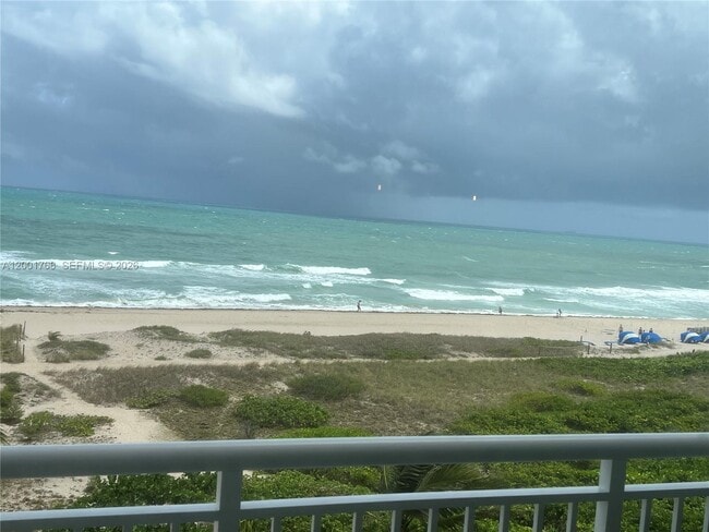 Building Photo - 710 N Ocean Blvd