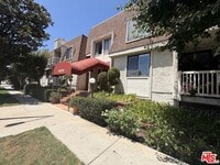 Building Photo - 14315 Riverside Dr