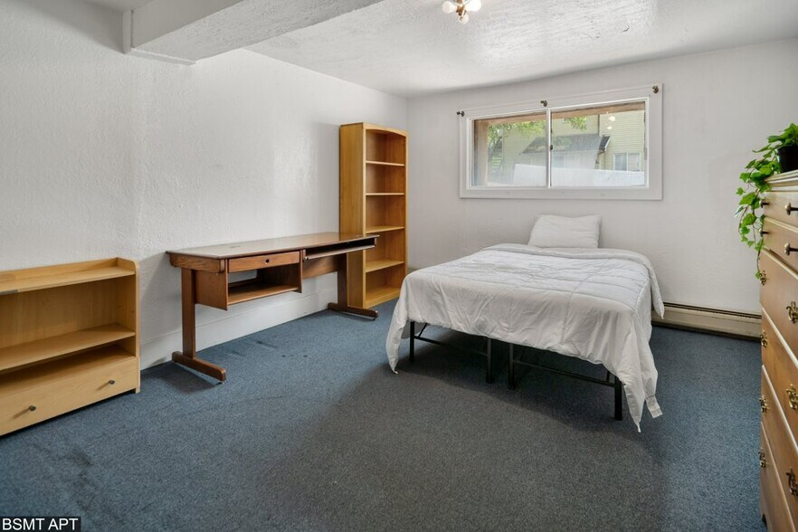 Building Photo - 309 Dryden Rd