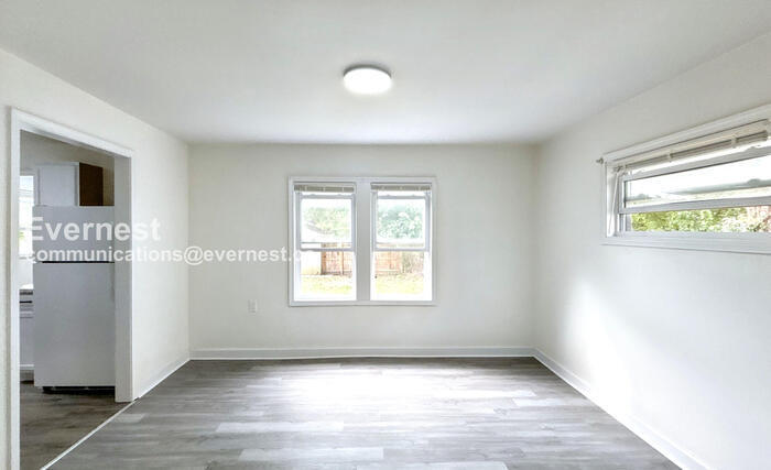 Building Photo - 1475 Cordell Ave