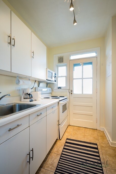 Building Photo - 10 Ashby Street Unit D, Alexandria, VA 22305