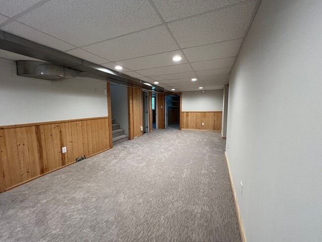 Building Photo - Lovely North Fargo Home