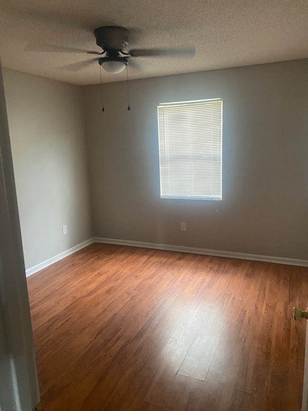 Building Photo - 158 Pebble Hill Dr N