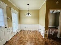 Building Photo - 641 Gookin Pl
