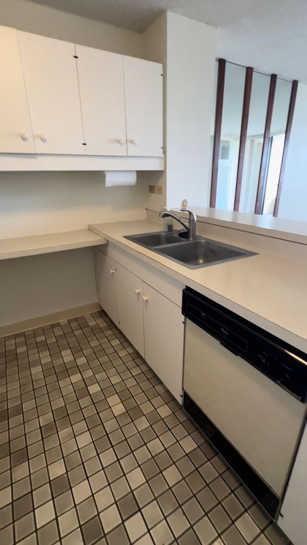 Building Photo - Wonderful 1 BD / 1BA Condo in Makiki!!!