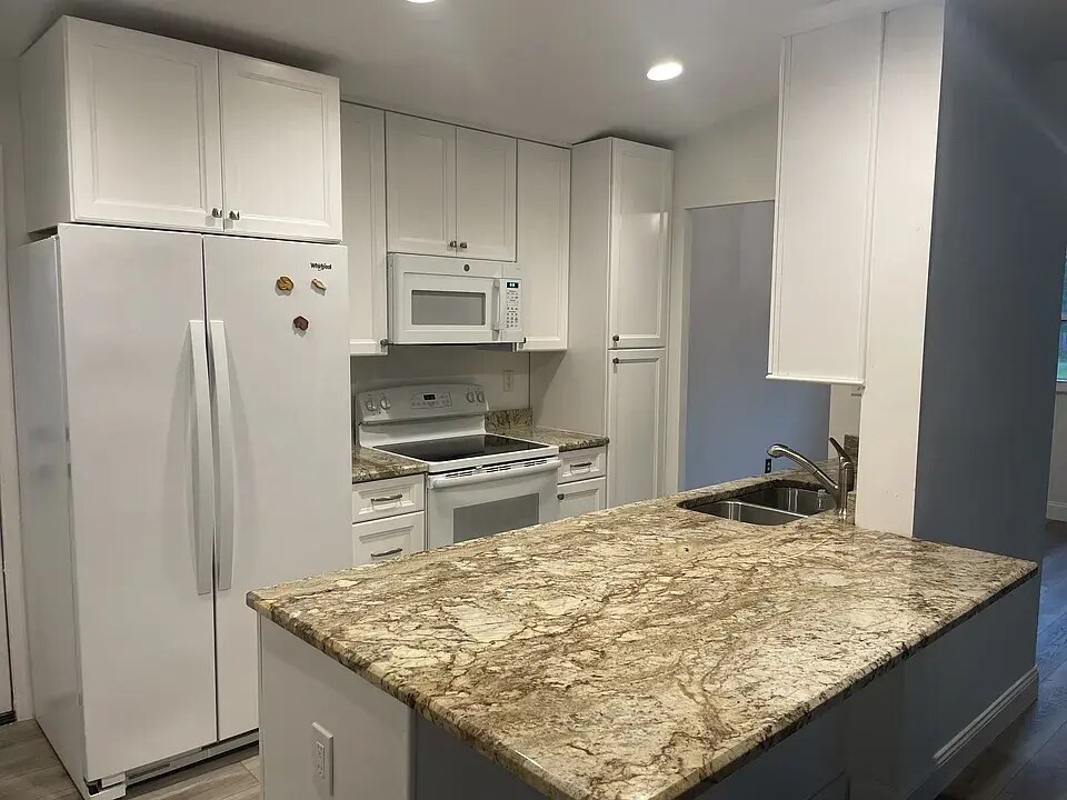 Building Photo - 2526 Trossock Ln