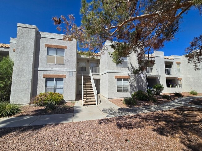 Primary Photo - A Fabulous 2 Bedroom, 2 Bathroom condo at ...