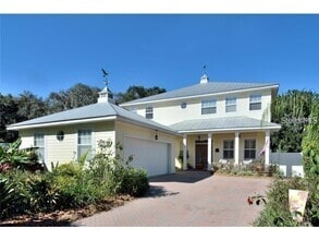 Building Photo - 11949 Riverhills Dr