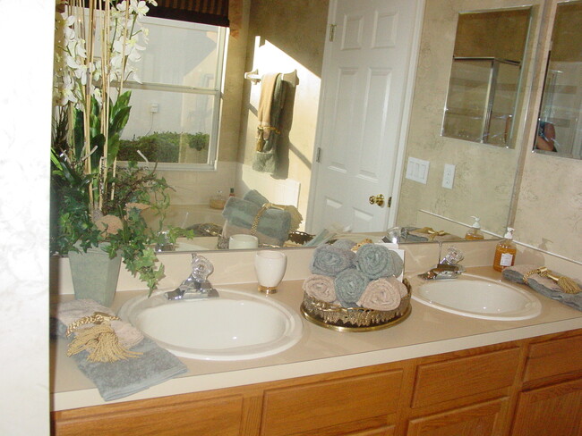 Building Photo - 2512 Egmont Key Way