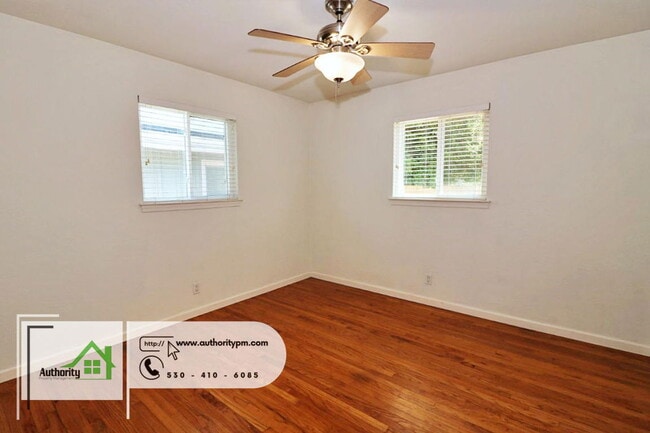 Building Photo - 1411 Jeffries Ave