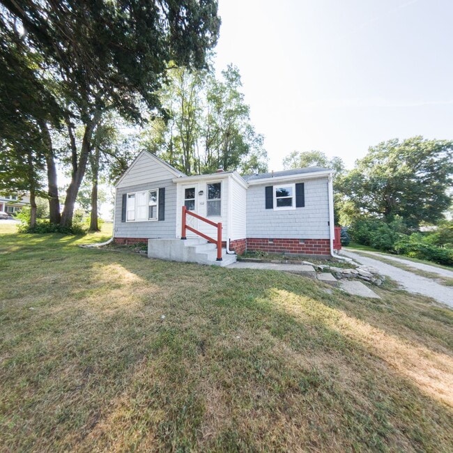 Building Photo - Cozy 2 Bedroom 1 Bath