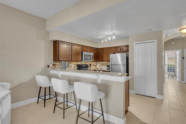 Building Photo - 676 Sandy Neck Ln