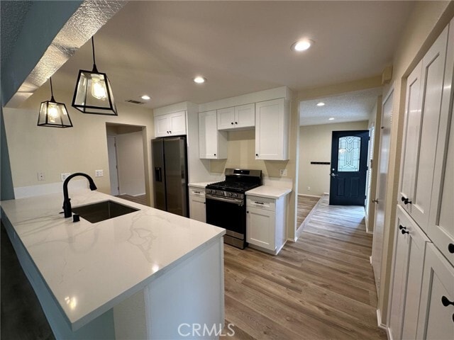 Building Photo - 1155 Currier Ave