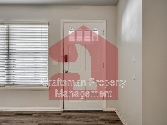 Building Photo - 2024 NW 45th St