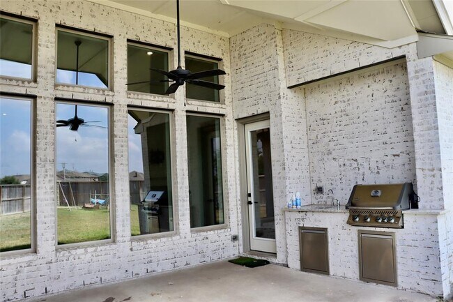 Building Photo - 18135 Bachman Br Dr