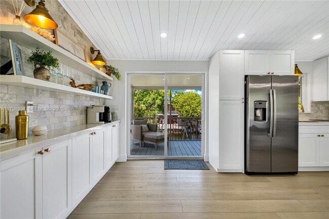 Building Photo - 129 Nautilus Dr