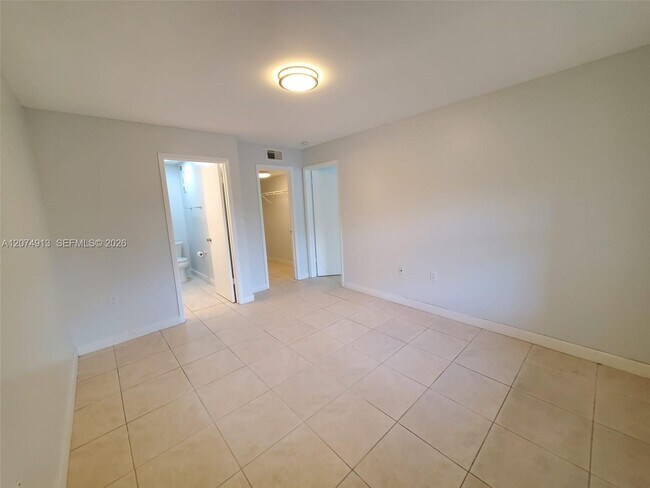 Building Photo - 15591 SW 105th Terrace