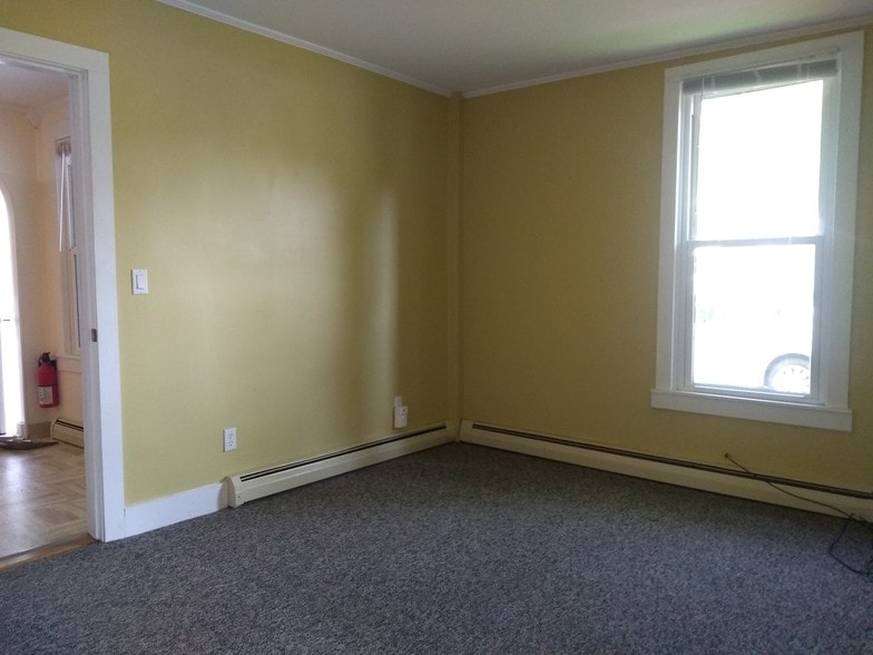 Living Room - 100 N Main St