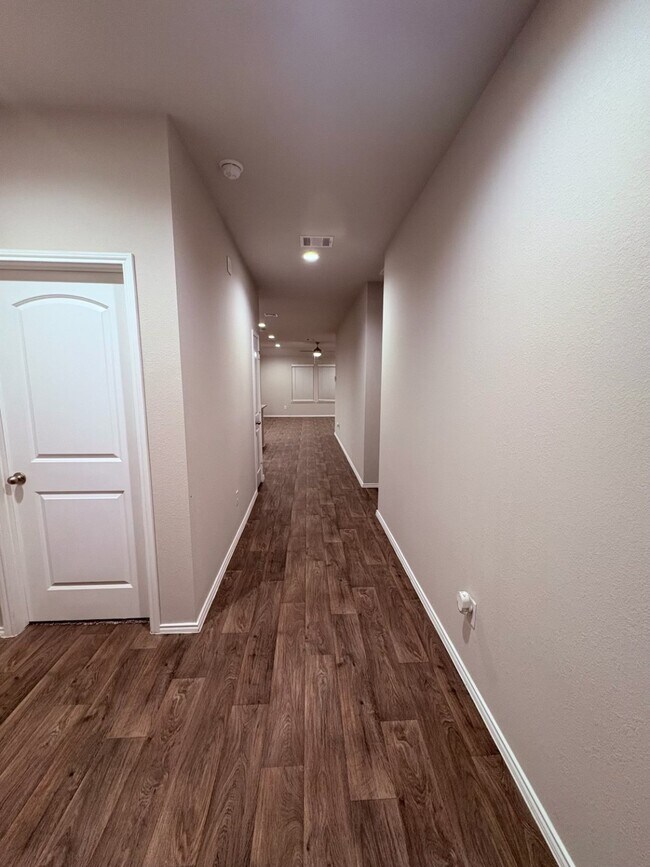 Building Photo - 22426 Busalla Trail