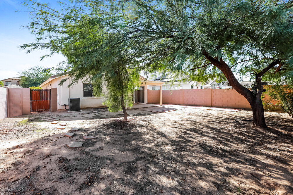 Building Photo - 1682 W Prospector Way
