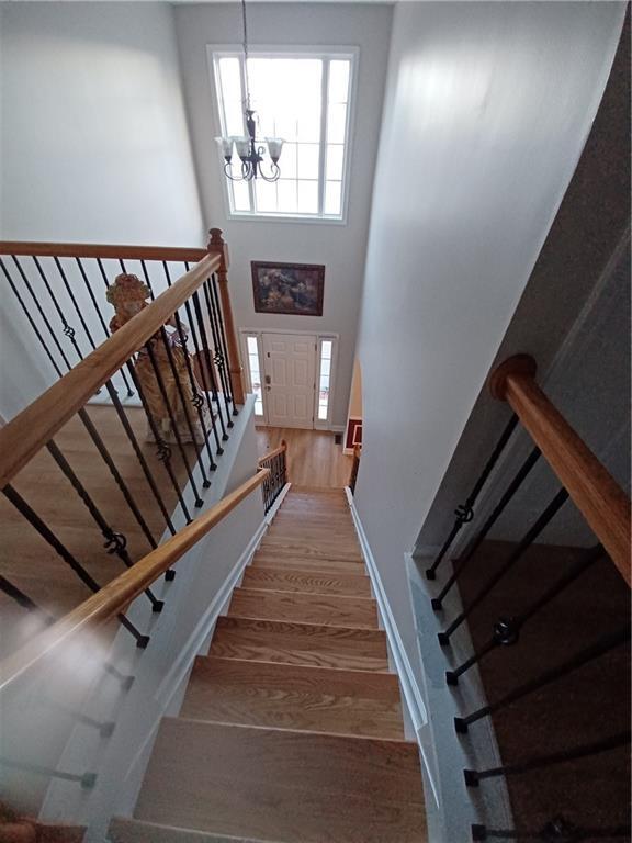 Building Photo - 621 Waterstone Dr SW