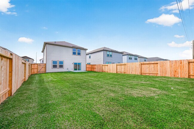 Building Photo - 8347 Vacek Xing Wy