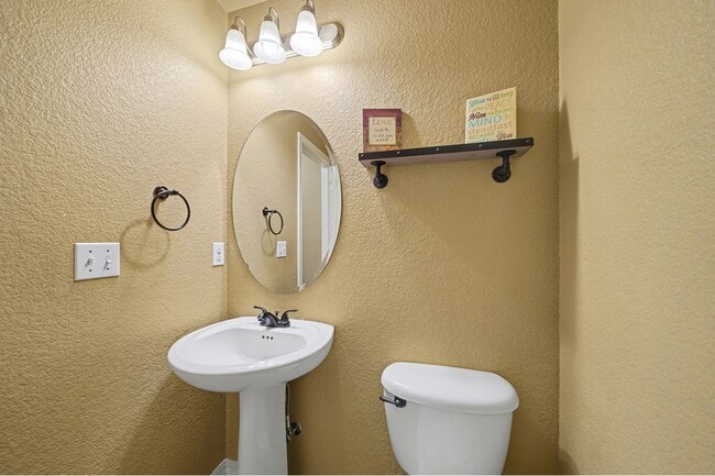 Building Photo - 3874 Winter Sun Dr