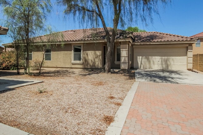 Building Photo - 2299 E Peach Tree Dr