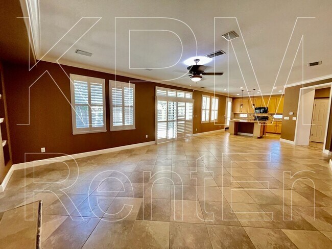 Building Photo - 5879 Riverbank Cir