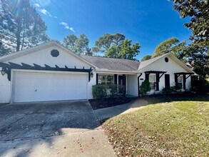 Building Photo - Nice 3 Bedroom Home For Rent - Yard Service Included!